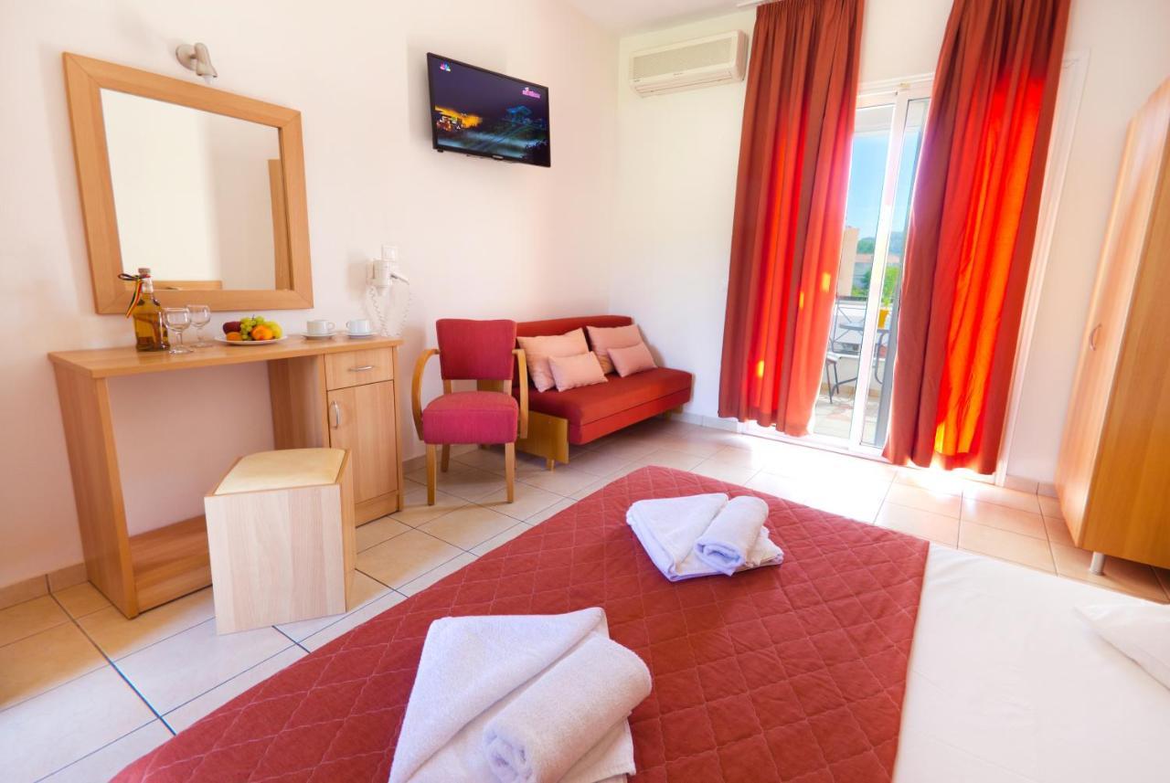 Hotel Filia Limenas  Exterior photo