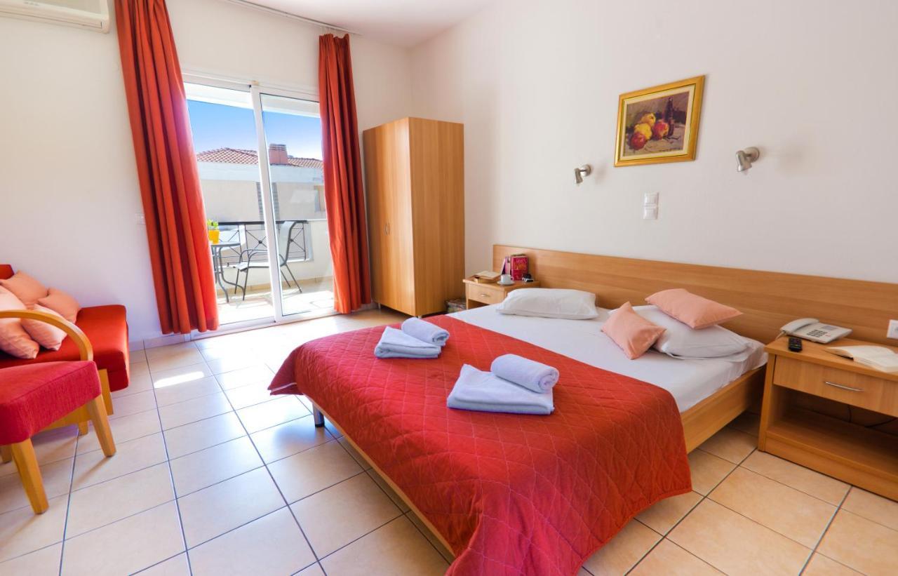 Hotel Filia Limenas  Exterior photo